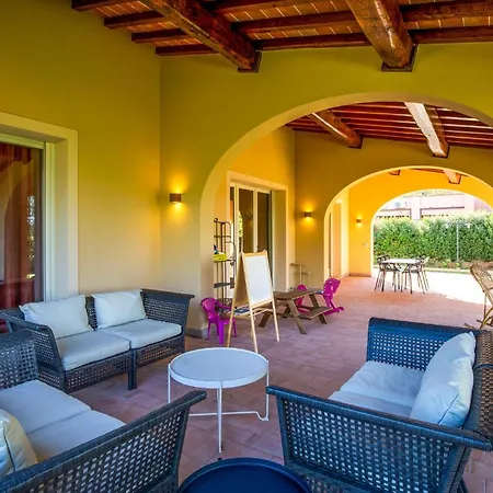 Pet Friendly In With Wi-fi Fucecchio